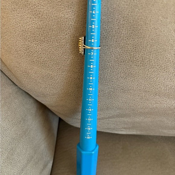 EUC not worn but few times. Southwestern.925 ring. Size 6.5 - Picture 9 of 10